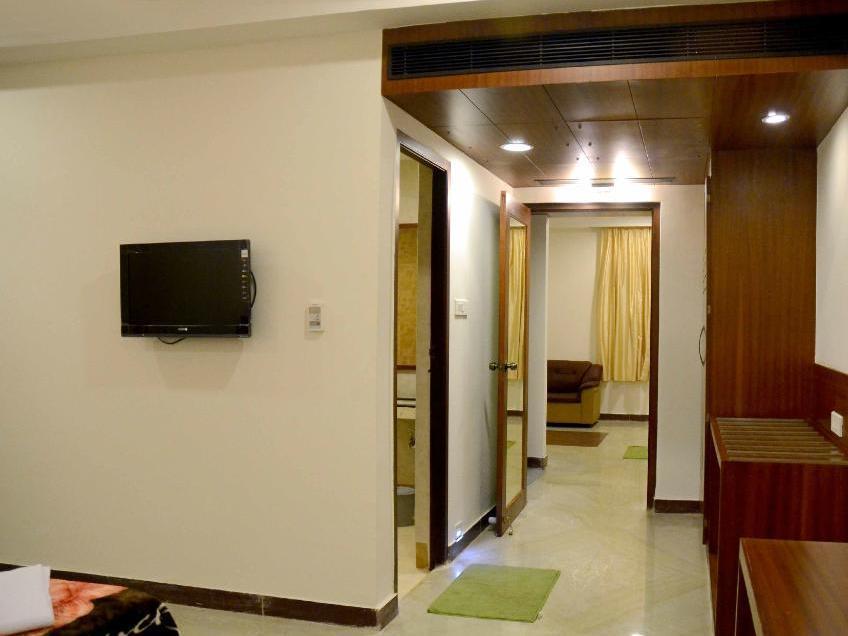 Hotel Raya'S Grand Kumbakonam Exterior foto